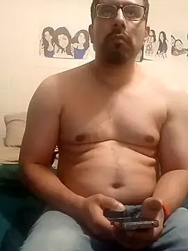 k1oudE online show from October 5, 4:11 am