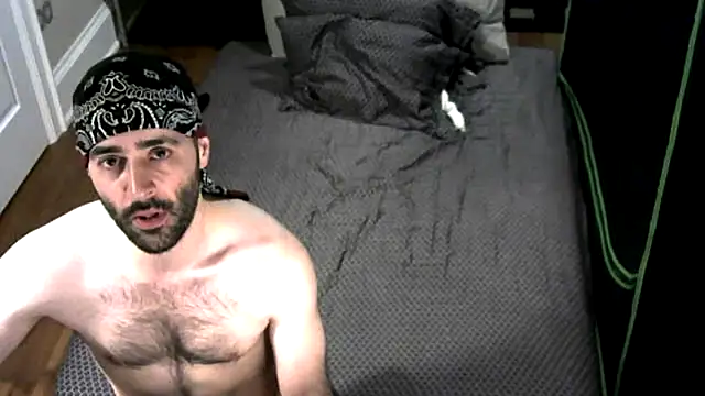 Snapshot of Faded-Solo chatting on February 27, 2:10 am Faded-Solo online show from February 27, 2:10 am