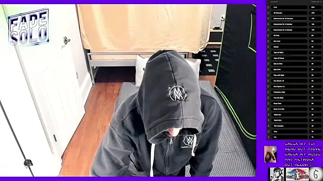 Snapshot of Faded-Solo chatting on March 8, 2:51 pm Faded-Solo online show from March 8, 2:51 pm