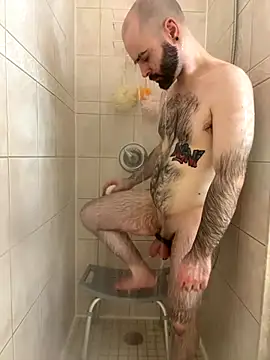 Snapshot of Faded-Solo chatting on October 10, 6:18 pm Faded-Solo online show from October 10, 6:18 pm