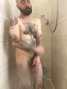 Snapshot of Faded-Solo chatting on October 26, 5:52 pm Faded-Solo online show from October 26, 5:52 pm