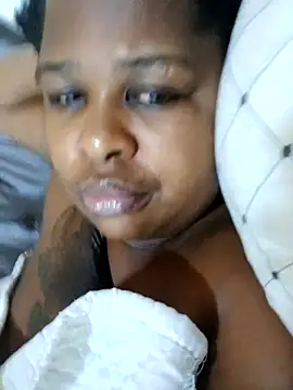 SexyLadyBoosxx online show from October 12, 11:26 pm