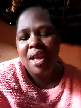 SexyLadyBoosxx online show from April 7, 10:59 am