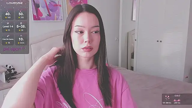 kittenrisha online show from February 6, 5:45 am