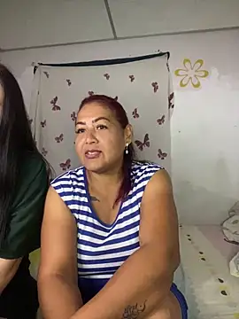 Abigail BigTits online show from January 2, 2:33 am