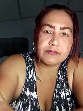 Abigail BigTits online show from February 1, 7:34 pm