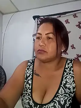 Abigail BigTits online show from March 6, 3:24 am