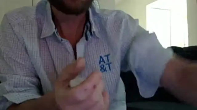 Snapshot of bjay1210 chatting on November 1, 4:36 am bjay1210 online show from November 1, 4:36 am