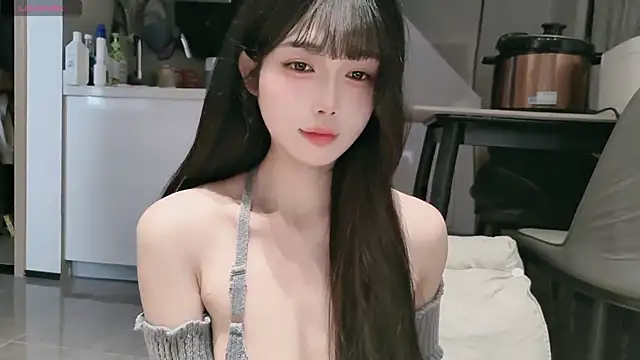 Snapshot of diandian-866 chatting on February 14, 1:46 am diandian-866 online show from February 14, 1:46 am