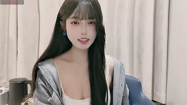 Snapshot of diandian-866 chatting on February 16, 11:50 am diandian-866 online show from February 16, 11:50 am