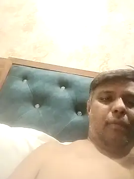 jemes21in online show from December 14, 9:25 am