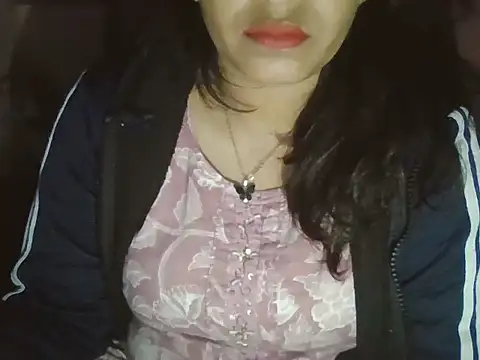 Hot-shanvi online show from December 22, 4:15 pm