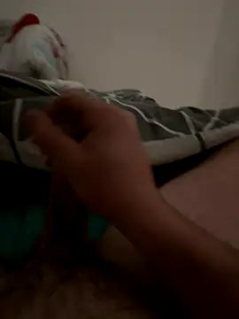 Snapshot of atoy3333 chatting on November 2, 12:46 am atoy3333 online show from November 2, 12:46 am