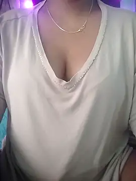 muskan-Sharma online show from October 8, 5:38 am