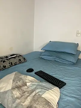 Young latin master777 online show from February 11, 11:10 am