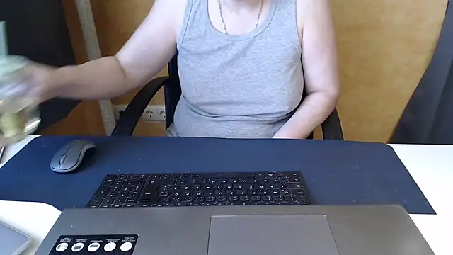 Sweet Phoenix online show from February 20, 8:27 am