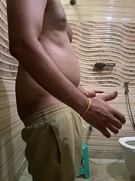 Snapshot of skyisthelimit12 chatting on September 19, 3:19 am skyisthelimit12 online show from September 19, 3:19 am