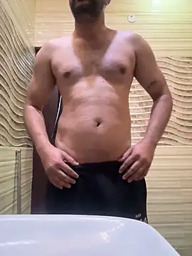 skyisthelimit12 online show from February 6, 3:33 am