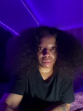 Thando04 online show from April 15, 9:48 pm