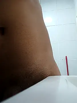 aventuras1508 online show from April 11, 7:35 am