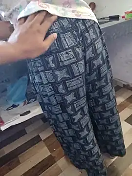 lovelygirl4567 online show from March 15, 10:46 am