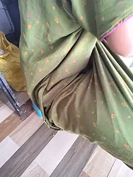 lovelygirl4567 online show from October 5, 3:27 am