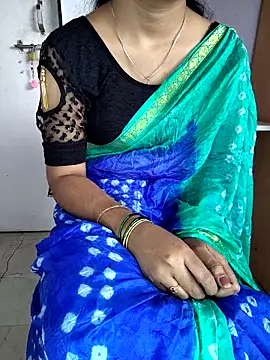 lovelygirl4567 online show from February 5, 5:34 am