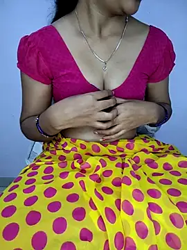 lovelygirl4567 online show from February 26, 5:23 pm