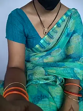 lovelygirl4567 online show from March 12, 6:19 am