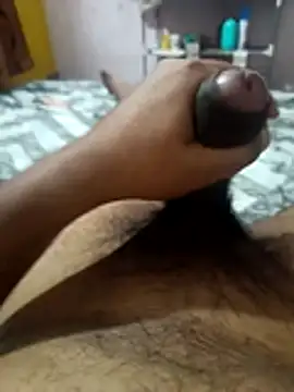 Snapshot of Bangalorious chatting on November 18, 12:20 pm Bangalorious online show from November 18, 12:20 pm