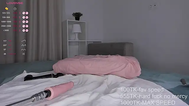 EllyFantasy online show from February 2, 10:17 pm