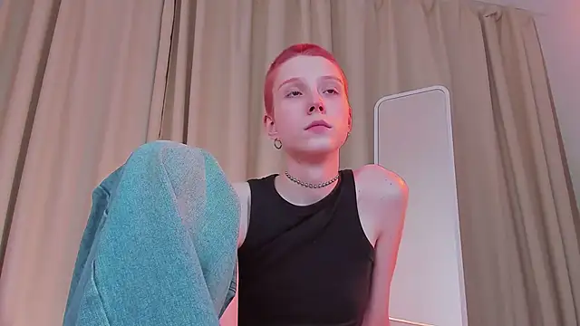 Snapshot of Iris_Pastels chatting on February 24, 4:47 pm Iris Pastels online show from February 24, 4:47 pm