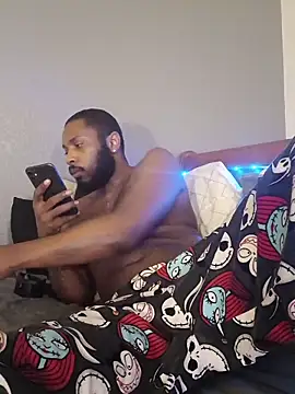 Snapshot of Caliclysm chatting on November 26, 5:19 am Caliclysm online show from November 26, 5:19 am