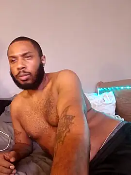 Snapshot of Caliclysm chatting on November 30, 11:03 am Caliclysm online show from November 30, 11:03 am