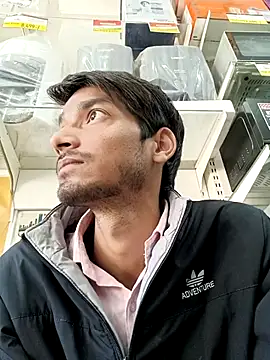 Snapshot of Tarun_0026 chatting on February 14, 5:51 am Tarun 0026 online show from February 14, 5:51 am