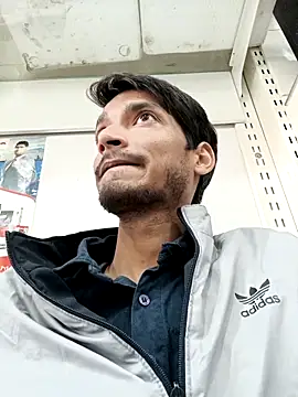 Snapshot of Tarun_0026 chatting on February 15, 12:01 pm Tarun 0026 online show from February 15, 12:01 pm