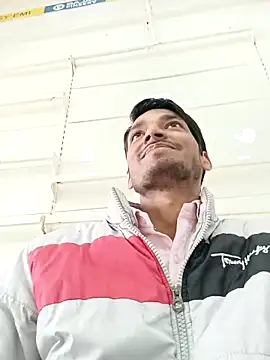 Snapshot of Tarun_0026 chatting on February 20, 5:44 am Tarun 0026 online show from February 20, 5:44 am