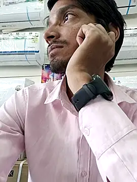 Snapshot of Tarun_0026 chatting on March 20, 9:37 am Tarun 0026 online show from March 20, 9:37 am