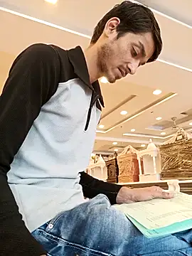 Snapshot of Tarun_0026 chatting on October 13, 5:51 am Tarun 0026 online show from October 13, 5:51 am