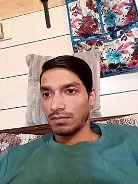 Snapshot of Tarun_0026 chatting on December 1, 6:40 am Tarun 0026 online show from December 1, 6:40 am