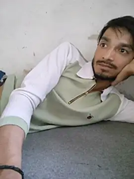 Snapshot of Tarun_0026 chatting on June 7, 9:57 am Tarun 0026 online show from June 7, 9:57 am