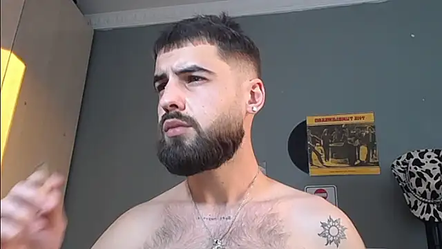 HairyRobxxx online show from March 7, 3:53 pm