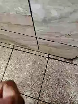 Snapshot of dreamers_dick chatting on January 21, 2:22 am dreamers dick online show from January 21, 2:22 am