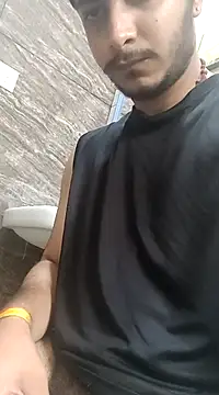 Snapshot of dreamers_dick chatting on January 24, 2:49 am dreamers dick online show from January 24, 2:49 am