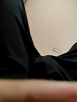 Snapshot of dreamers_dick chatting on February 9, 3:53 am dreamers dick online show from February 9, 3:53 am