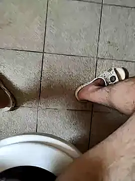 Snapshot of dreamers_dick chatting on March 9, 7:45 am dreamers dick online show from March 9, 7:45 am