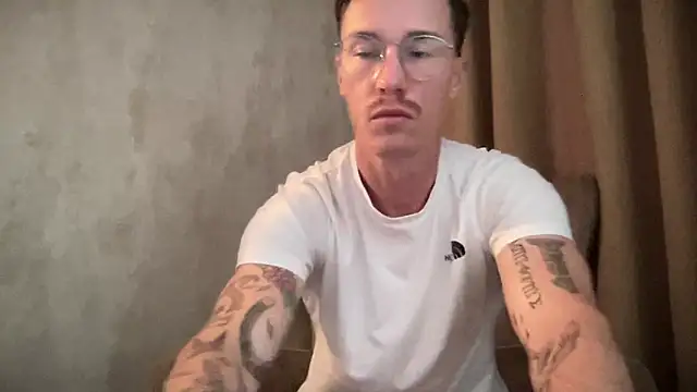 long 1313 online show from October 19, 11:11 am