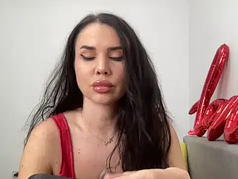 Snapshot of JasmineBlade chatting on February 19, 10:53 pm JasmineBlade online show from February 19, 10:53 pm