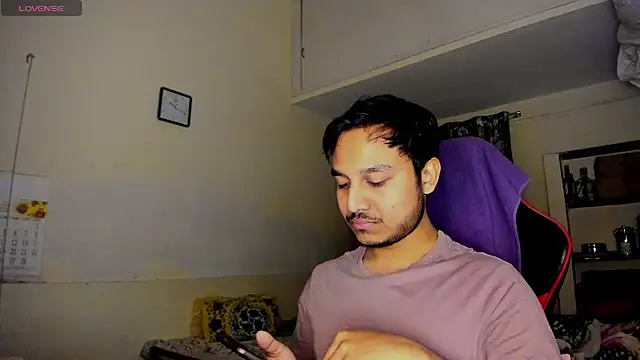 Snapshot of fuckkboy101 chatting on February 18, 4:37 pm fuckkboy101 online show from February 18, 4:37 pm