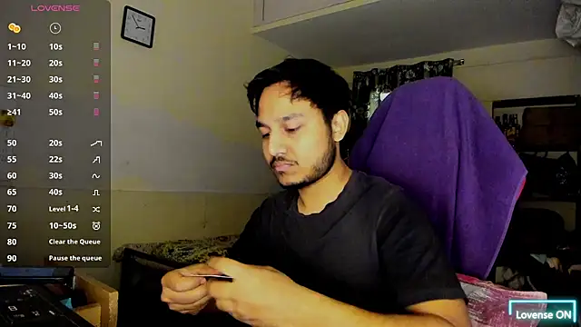 Snapshot of fuckkboy101 chatting on February 22, 9:12 am fuckkboy101 online show from February 22, 9:12 am